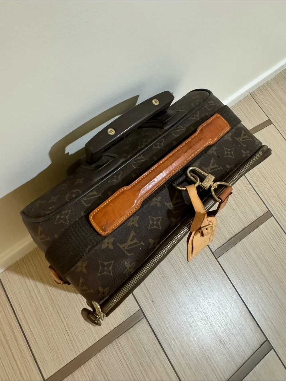 Louis Vuitton Monogram Rolling Suitcase in Brown with Tan Leather Trim